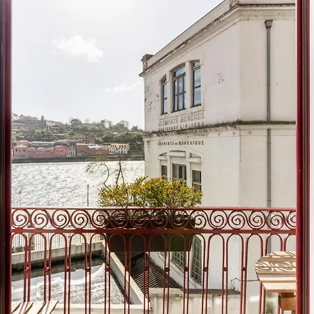 Plum Guide - Rio & Agua Apartment