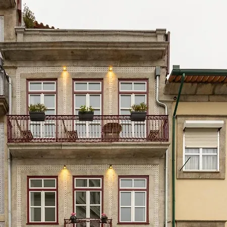 Plum Guide - Rio & Agua * Porto