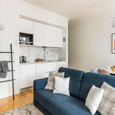Apartment Plum Guide - Rio & Agua